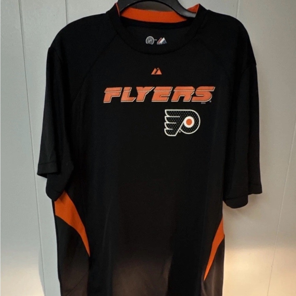Philadelphia Flyers Poly T-Shirt Two-colored Collar Size XL, NHL Licensed